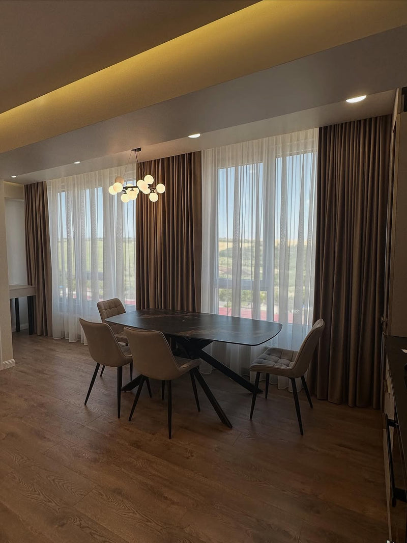 Draperii și perdele pentru salon realizate de Grand Textil – producere și instalare profesională