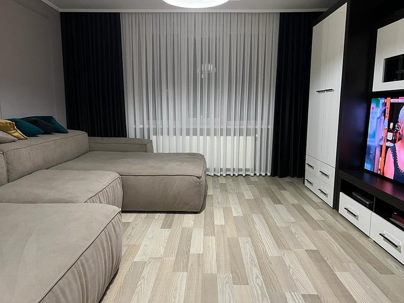 Draperii și perdele pentru salon realizate de Grand Textil – producere și instalare profesională